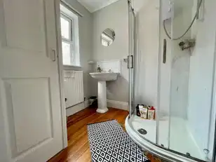41 Lower Windsor AvenueImage 8