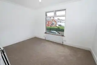 44 Willowholme DriveImage 5
