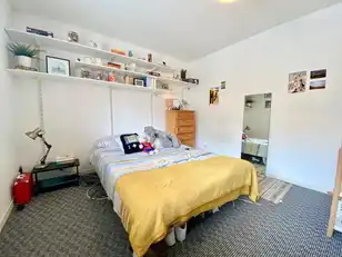 33 St Albans GardensImage 9