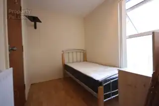 21 Dunluce AvenueImage 5