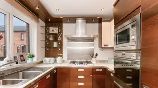 17 Balmoral MewsImage 4