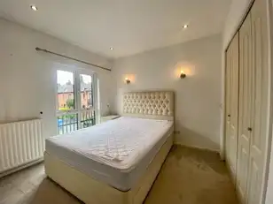 17 Balmoral MewsImage 6
