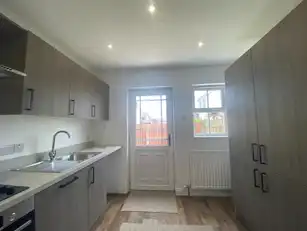 5 Rawdon Court MewsImage 6