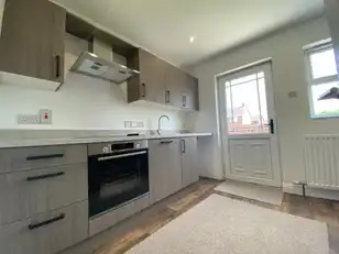 5 Rawdon Court MewsImage 7