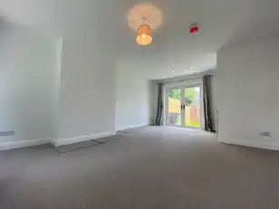 5 Rawdon Court MewsImage 4
