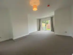 5 Rawdon Court MewsImage 4
