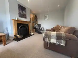 35 Laurel WoodImage 6