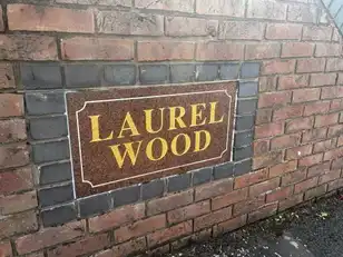35 Laurel WoodImage 3