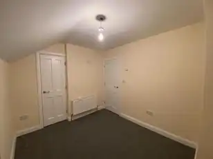24 Hill StreetImage 5