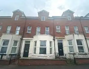 Image 1 for 6 Windsor Avenue Place