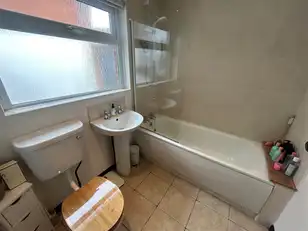 35 Ashley DriveImage 7