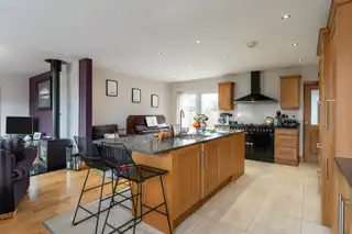 2 Moore DriveImage 5