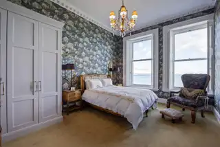 2 Crawford HouseImage 15
