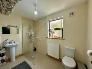 7 Moylinn CloseImage 12