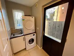25 Green Park DriveImage 9