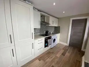 11 Glenside TerraceImage 9