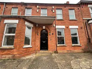 Image 1 for 30 Cliftonville Avenue