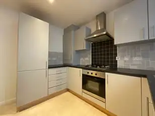 40 Ainsworth AvenueImage 6