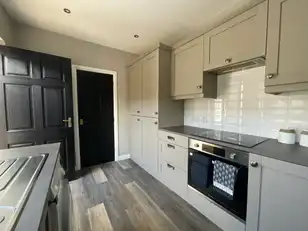 121 Bloomfield AvenueImage 8