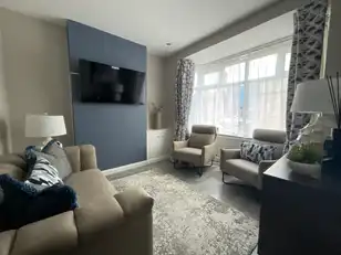 121 Bloomfield AvenueImage 3