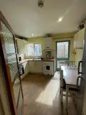 6 St Ives GardensImage 4