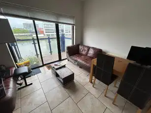 5 Ravenhill Reach MewsImage 4