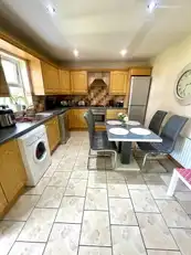 4 Ivy Mead CourtImage 9