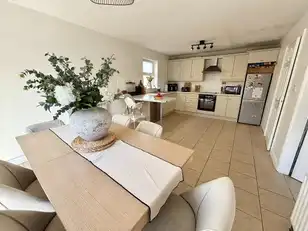 55 RossdaleImage 8