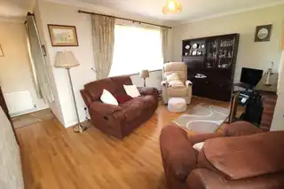 2 OaklandsImage 4