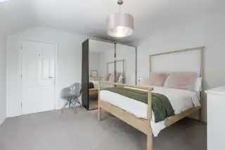 28 Clonetrace RoadImage 42