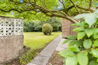 10 Galgorm GardensImage 31