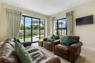 2 Chestnut HallImage 20