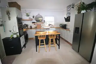 41 Circular RoadImage 14