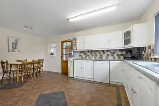 14 Dreen RoadImage 14