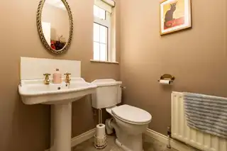 8 Castle LodgeImage 10