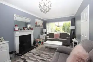 3 Woodford ParkImage 4