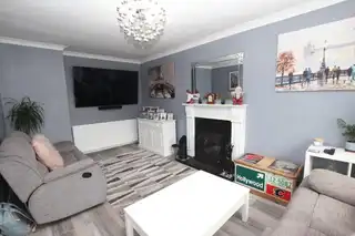 3 Woodford ParkImage 3
