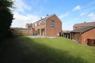10 Fairhill GardensImage 15
