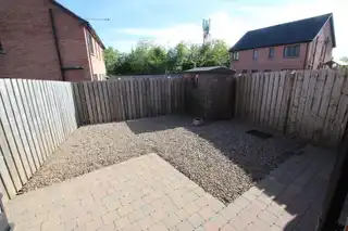 8 Glenwell MewsImage 15
