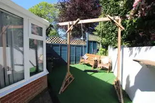 20 Carnvue GardensImage 17