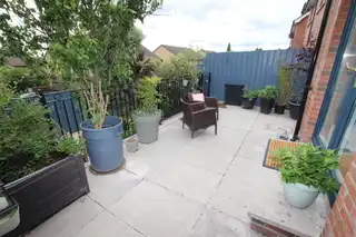 31 Downview DriveImage 14