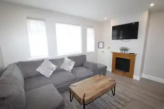 85 Joanmount GardensImage 2
