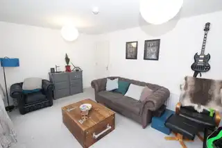 42 AshbourneImage 3