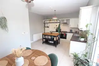 22 Blackrock GardensImage 8