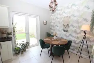 22 Blackrock GardensImage 9