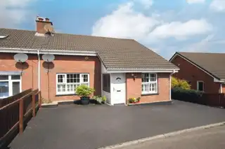 Image 1 for 8 Hightown Rise