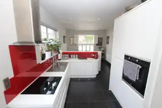 8 Hightown RiseImage 4