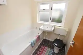 6 Bawnmore GroveImage 8
