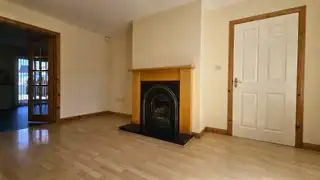 69 Niblock OaksImage 4