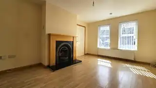 69 Niblock OaksImage 3